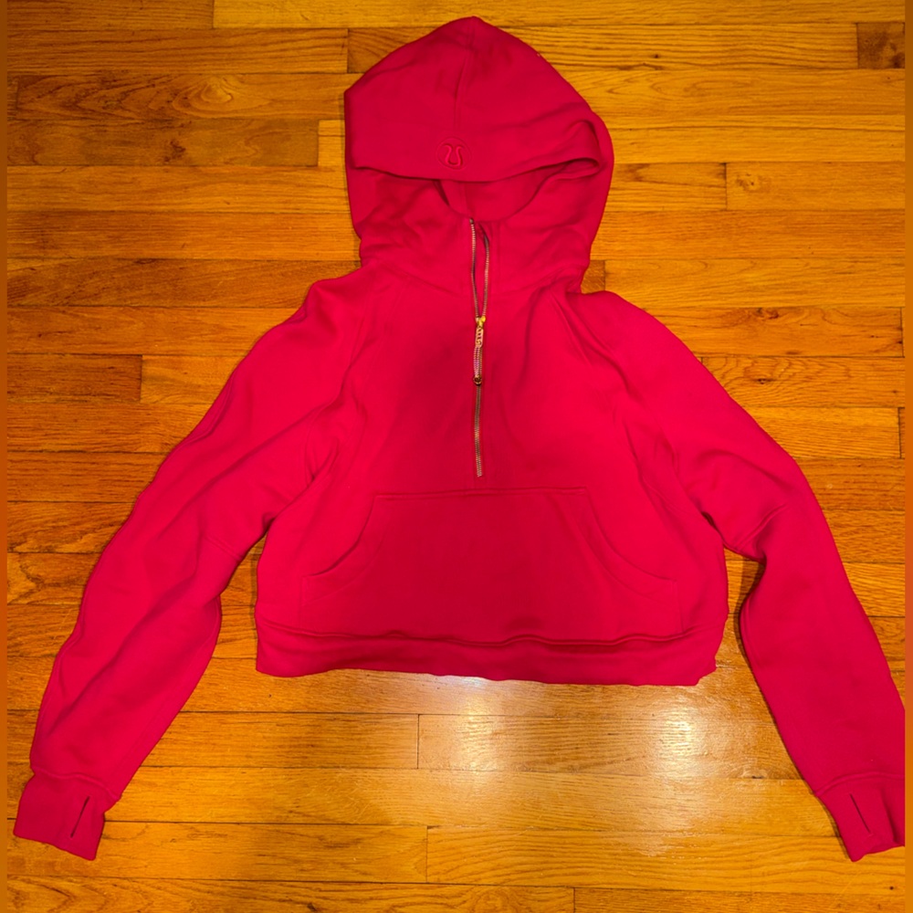 Hot pink Lululemon scuba